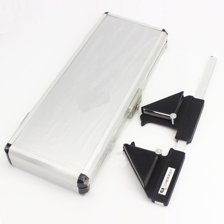 YZ9 Mirror-Exophthalmometer
